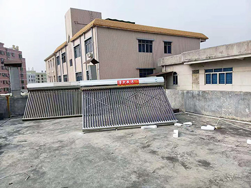 屋頂太陽(yáng)能熱水器案例